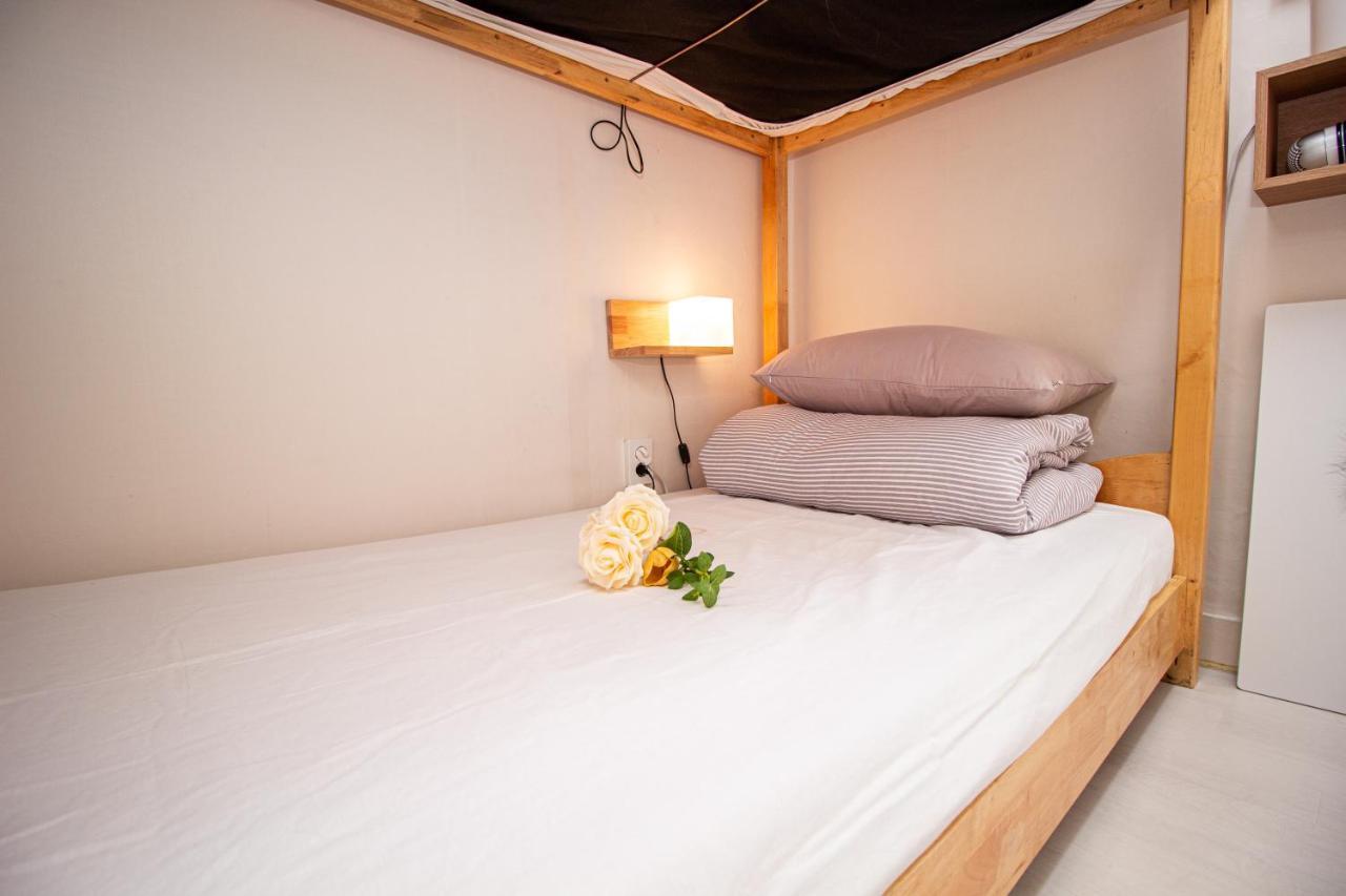 Yab-Guesthouse, Femaleonly, Foreignonly Seoel Buitenkant foto