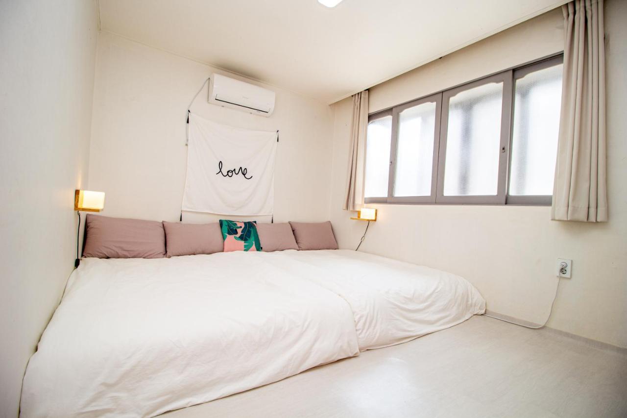 Yab-Guesthouse, Femaleonly, Foreignonly Seoel Buitenkant foto