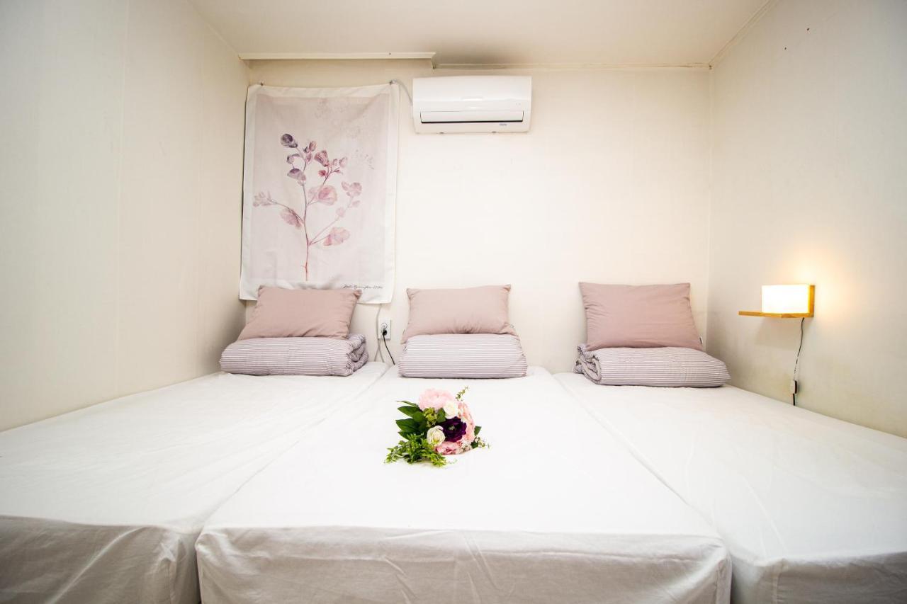 Yab-Guesthouse, Femaleonly, Foreignonly Seoel Buitenkant foto