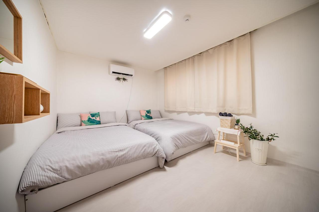 Yab-Guesthouse, Femaleonly, Foreignonly Seoel Buitenkant foto