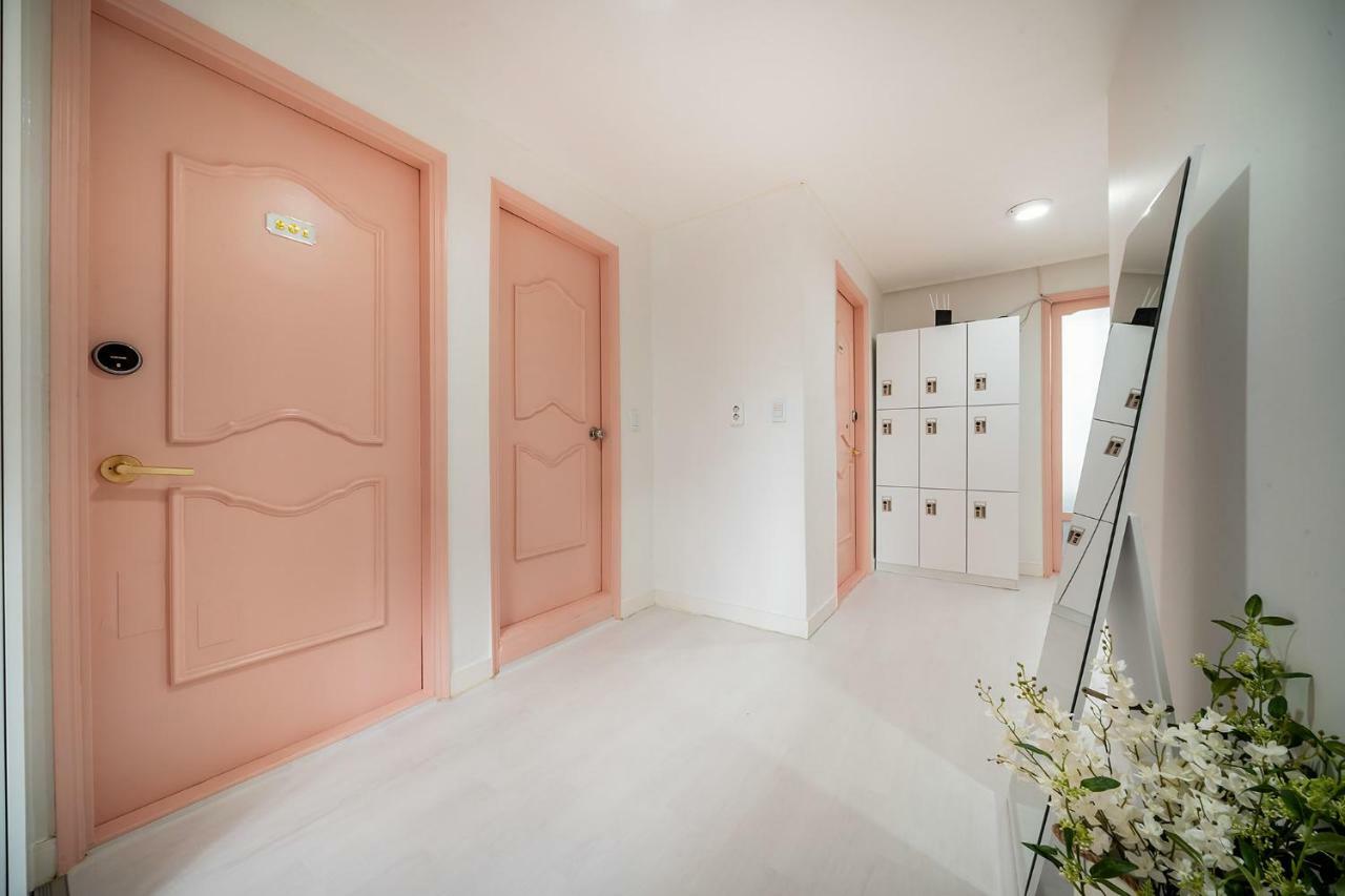 Yab-Guesthouse, Femaleonly, Foreignonly Seoel Buitenkant foto