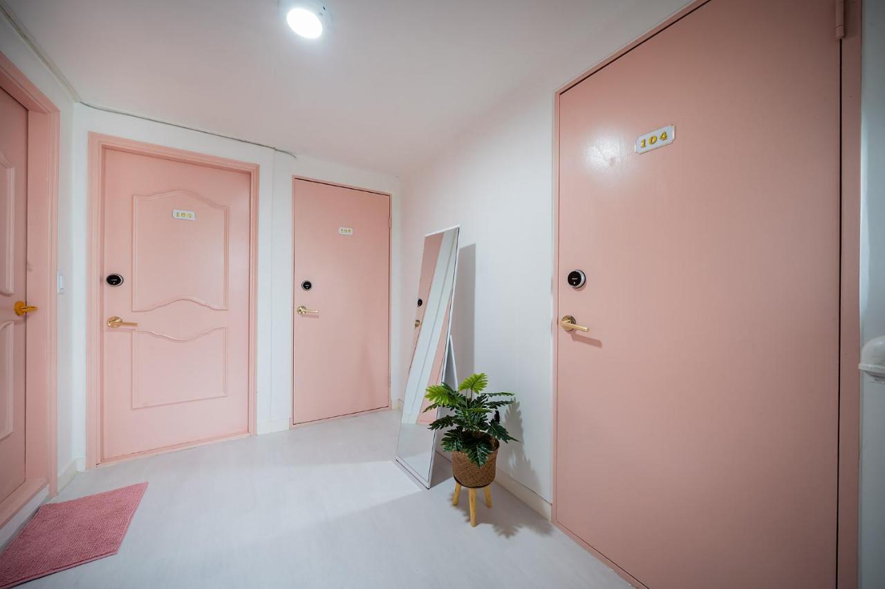 Yab-Guesthouse, Femaleonly, Foreignonly Seoel Buitenkant foto